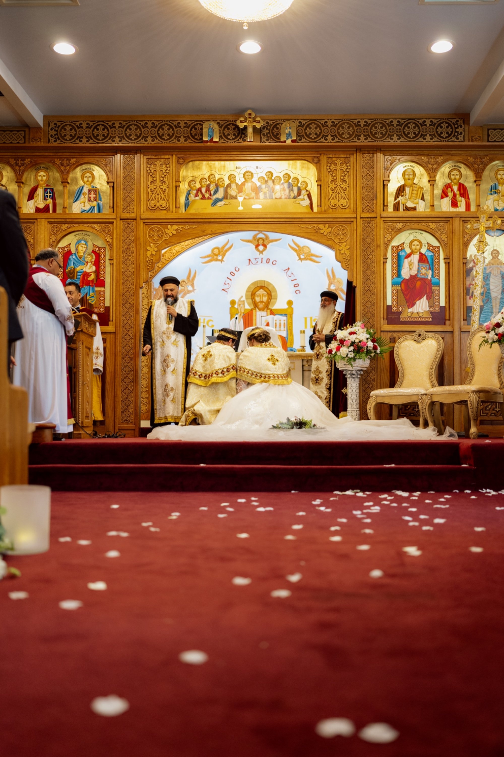 carousel-hero-element image-1